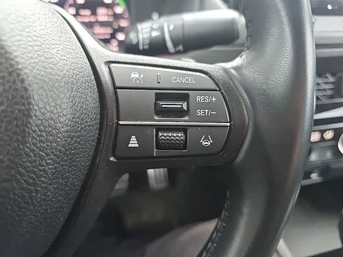 Used 2024 Honda Accord Sport image 19