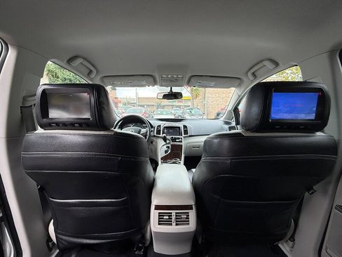 Used 2009 Toyota Venza image 23