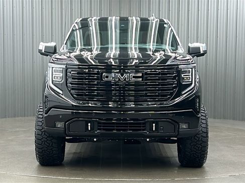 Used 2024 GMC Sierra 1500 Denali Ultimate image 8