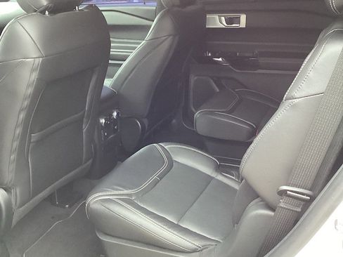 Used 2022 Ford Explorer ST w/ Equipment Group 401A AWD/4WD image 7