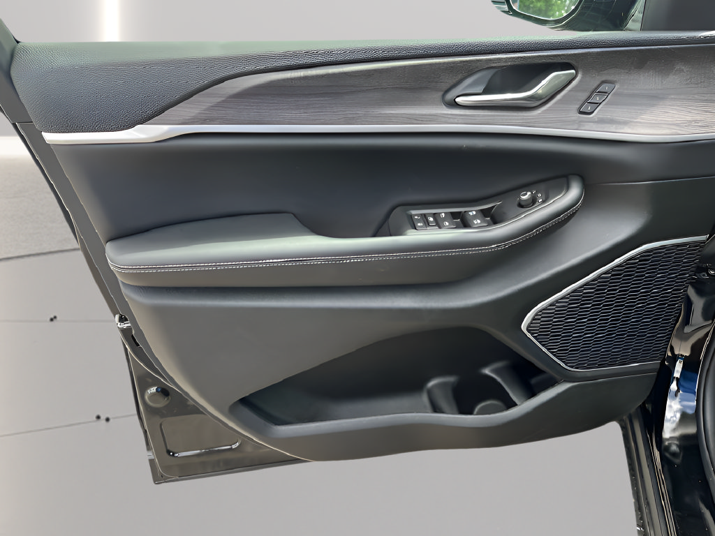 New 2026 Jeep Grand Cherokee Limited w/ Limited Altitude Package RWD image 14