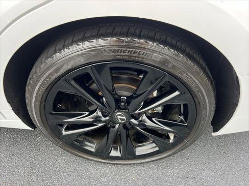 Certified 2024 Lexus ES 300h F Sport w/ Accessory Package (Z2) image 21