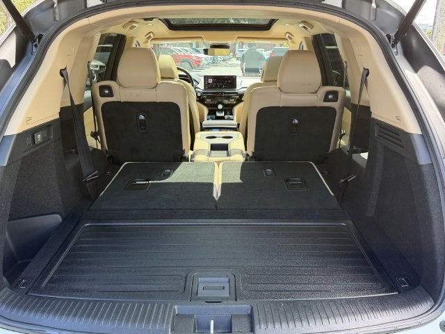 Certified 2026 Acura MDX FWD image 16
