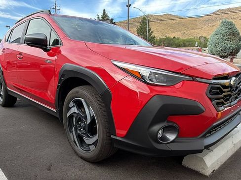 Used 2026 Subaru Crosstrek 2.5i Limited w/ Crosstrek Mirror Package AWD/4WD image 1