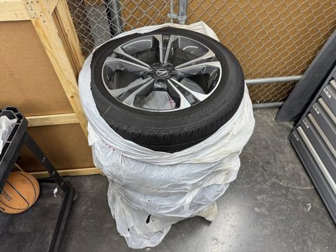 Used 2025 Acura RDX SH-AWD w/ Technology Package image 31