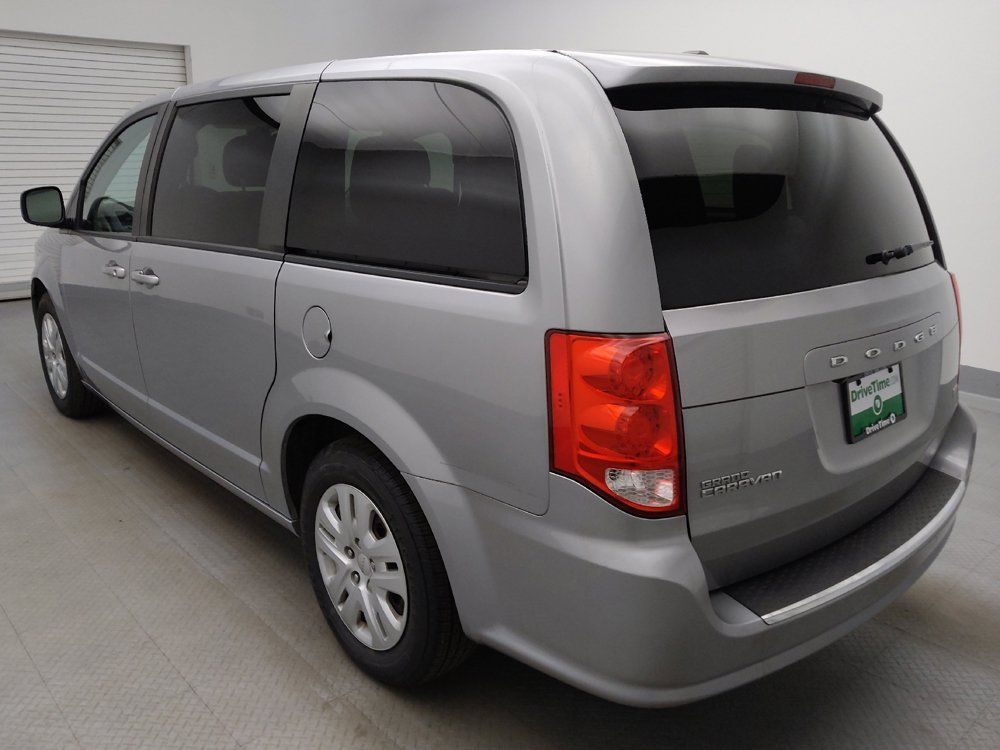 Used 2018 Dodge Grand Caravan SE w/ UConnect Hands-Free Group FWD image 5