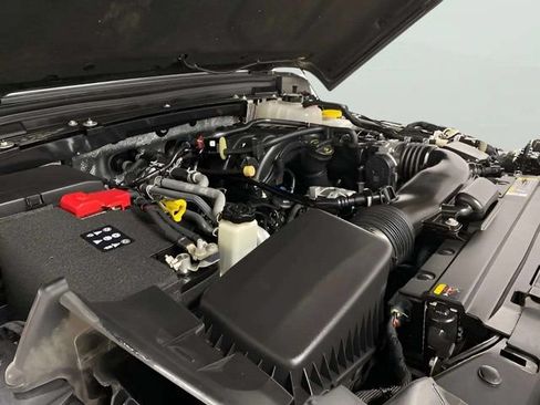 Used 2024 Jeep Wrangler Unlimited Sport AWD/4WD image 84
