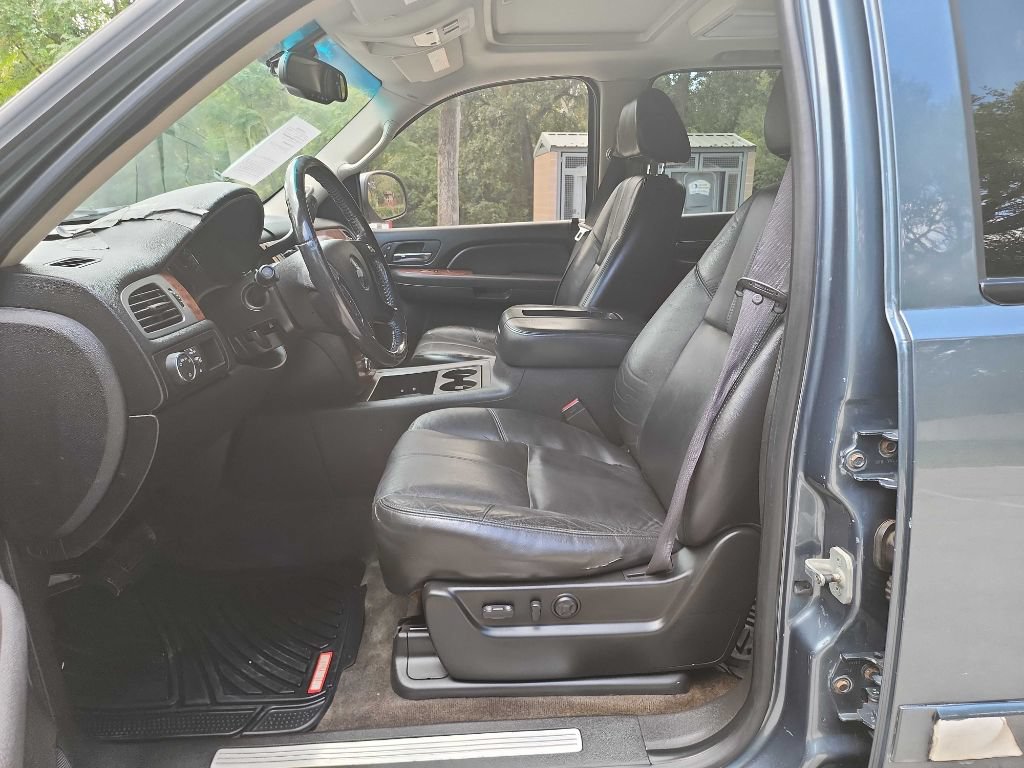 Used 2008 Chevrolet Tahoe LT RWD image 16