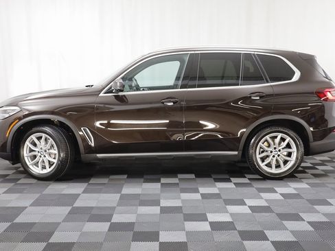 Certified 2023 BMW X5 xDrive40i w/ Premium Package image 4