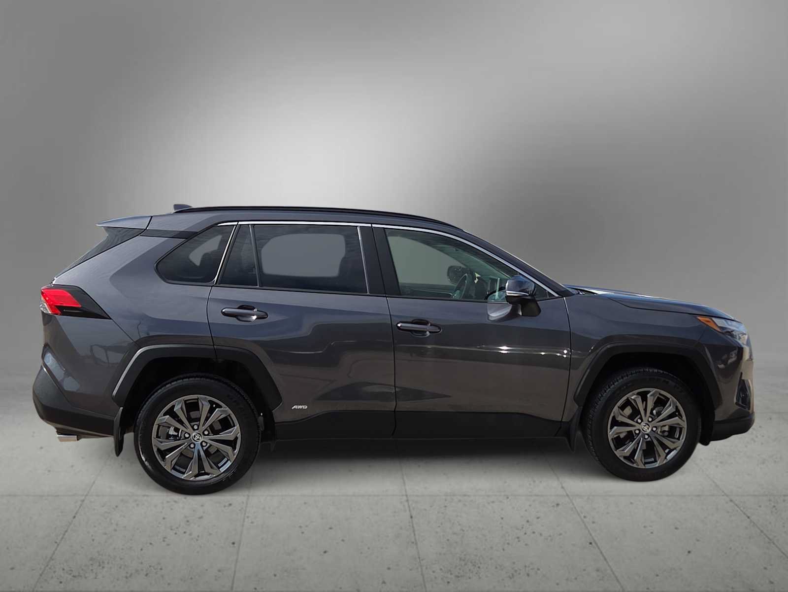 Certified 2025 Toyota RAV4 XLE Premium AWD/4WD image 9