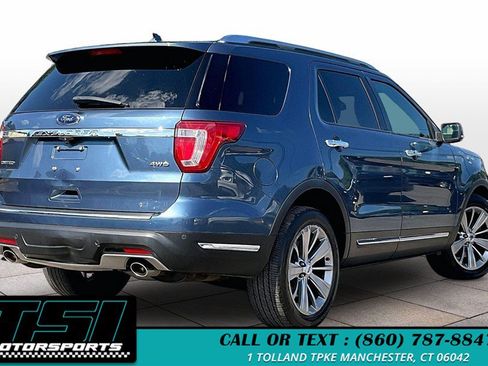 Used 2018 Ford Explorer Limited AWD/4WD image 2