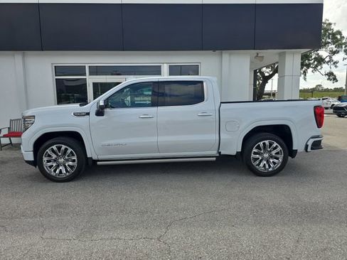 New 2026 GMC Sierra 1500 Denali w/ Denali Reserve Package AWD/4WD image 4