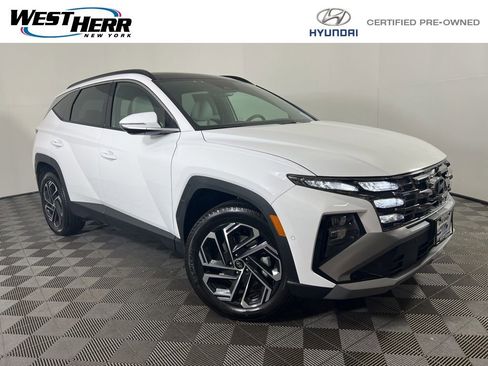 Certified 2025 Hyundai Tucson Limited AWD/4WD image 1