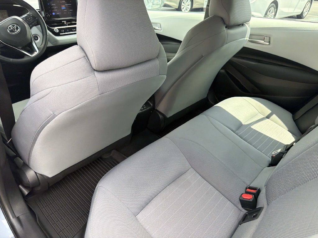 Used 2026 Toyota Corolla SE FWD image 15