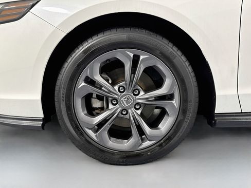 Certified 2023 Honda Accord EX image 30