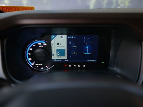 Used 2022 Ford Bronco Outer Banks image 24