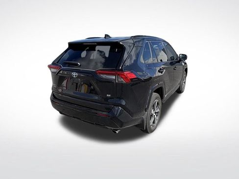 Used 2023 Toyota RAV4 SE w/ Weather & Moonroof Package AWD/4WD image 5