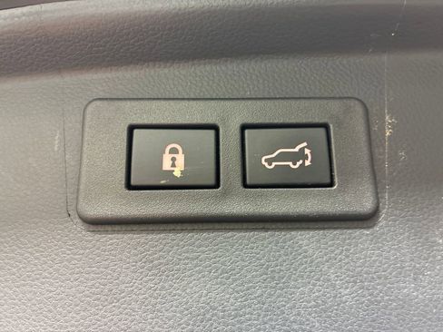 Used 2023 Subaru Outback Wilderness AWD/4WD image 31