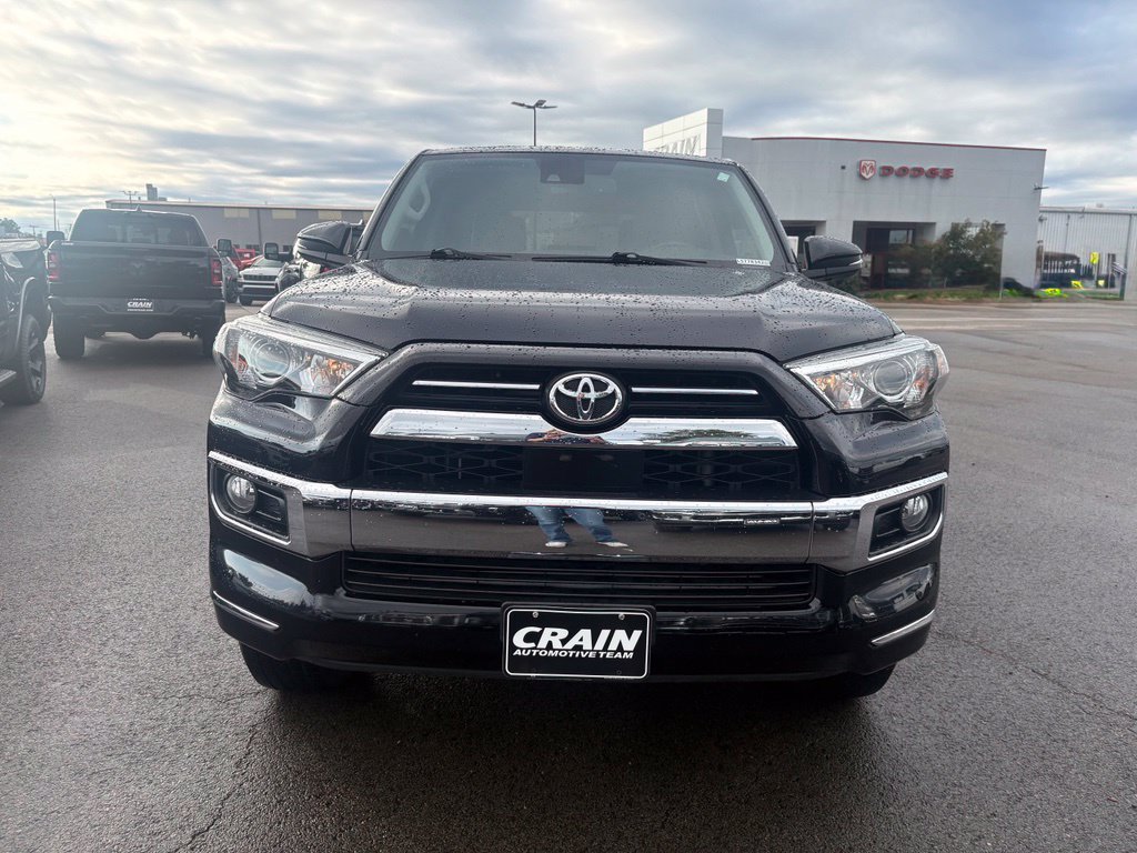 Used 2020 Toyota 4Runner Limited AWD/4WD image 2