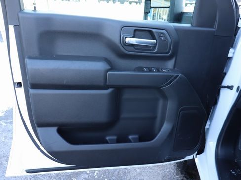 New 2026 Chevrolet Silverado 2500 Custom w/ Custom Convenience Package image 4