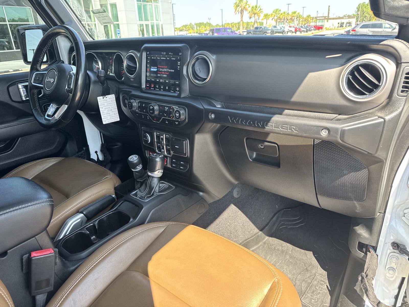 Used 2021 Jeep Wrangler Unlimited Rubicon AWD/4WD image 10