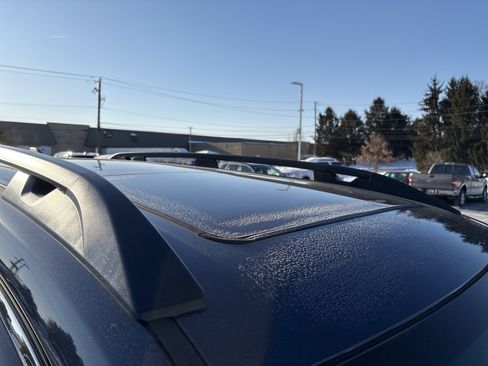 Used 2024 Subaru Ascent Touring image 8