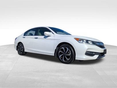 Used 2017 Honda Accord EX