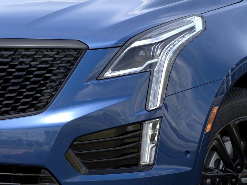 New 2026 Cadillac XT5 Premium Luxury w/ LPO, ONYX Package FWD image 10