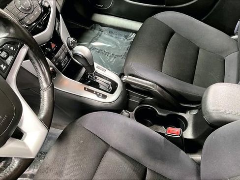Used 2014 Chevrolet Cruze LT w/ All-Star Edition image 16