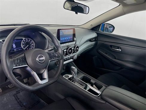Used 2024 Nissan Sentra SV image 8