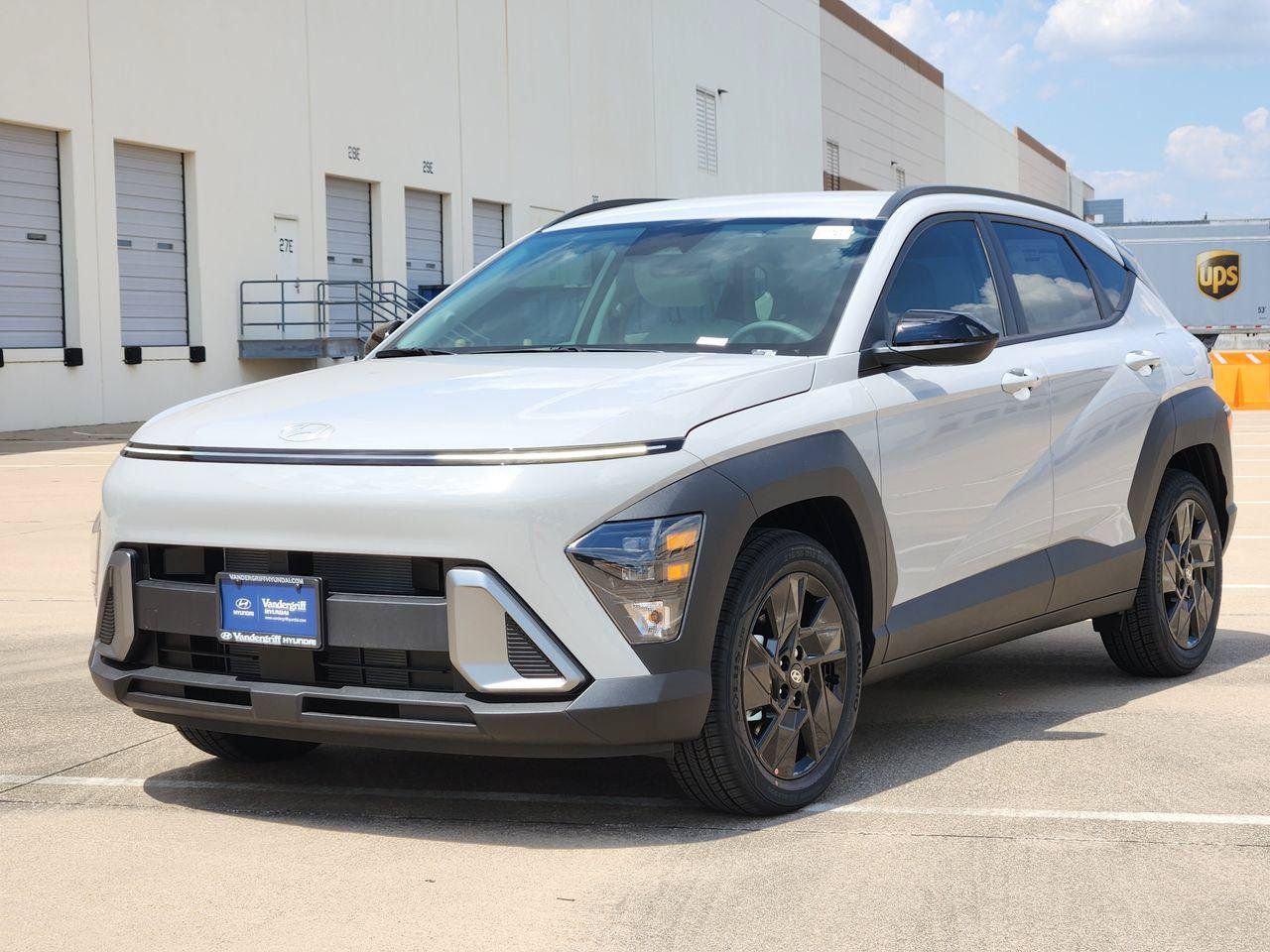 New 2027 Hyundai Kona SEL Sport FWD image 2