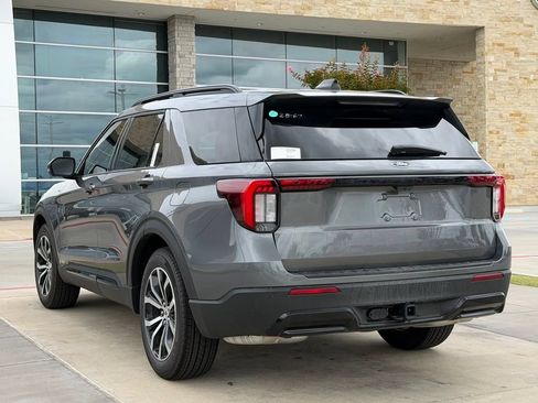 New 2026 Ford Explorer ST-Line w/ Premium Package RWD image 46
