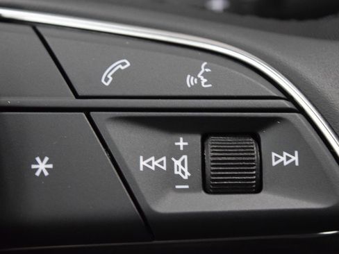 New 2025 Audi Q3 2.0T Premium Plus image 13