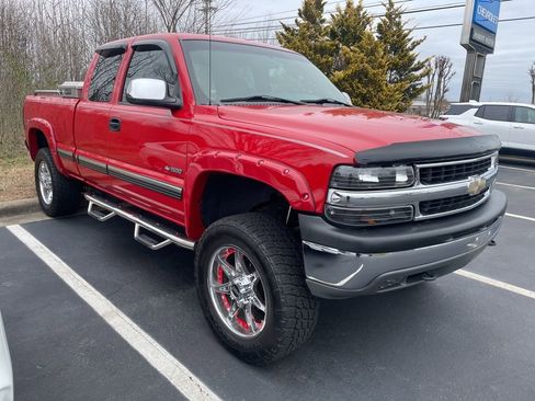 Used 2000 Chevrolet Silverado 1500 LS image 3
