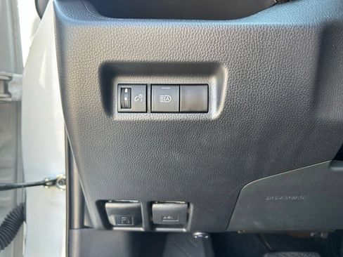 Used 2024 Toyota RAV4 XLE AWD/4WD image 14