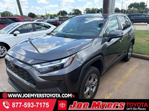 Used 2024 Toyota RAV4 XLE FWD image 1