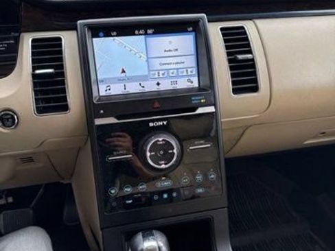 Used 2018 Ford Flex Limited w/ Equipment Group 301A AWD/4WD image 9
