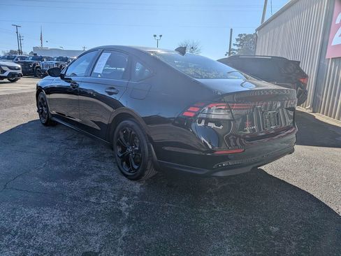 Used 2025 Honda Accord SE image 3