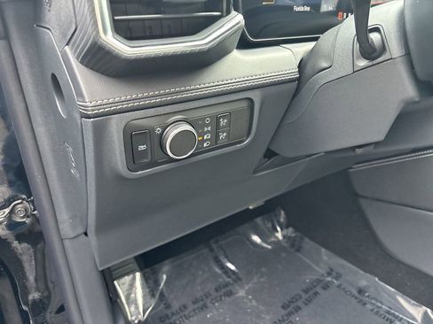 New 2025 Ford Mustang Premium image 15