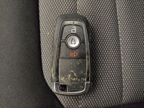 Used 2023 Ford Edge SE w/ Black Appearance Package AWD/4WD image 32
