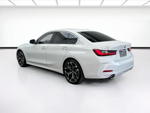 Used 2025 BMW 330i Sedan w/ Convenience Package RWD image 6