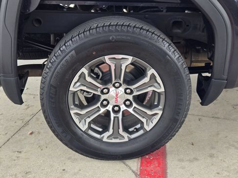 Certified 2023 GMC Sierra 1500 SLE RWD image 36