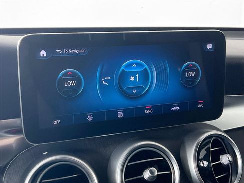 Certified 2022 Mercedes-Benz GLC 300 4MATIC image 17