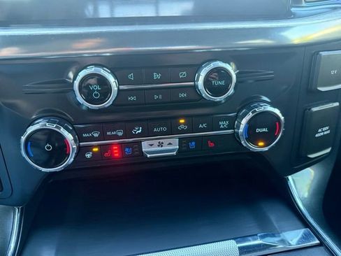 Used 2022 Ford F150 Lariat w/ Equipment Group 502A High AWD/4WD image 22