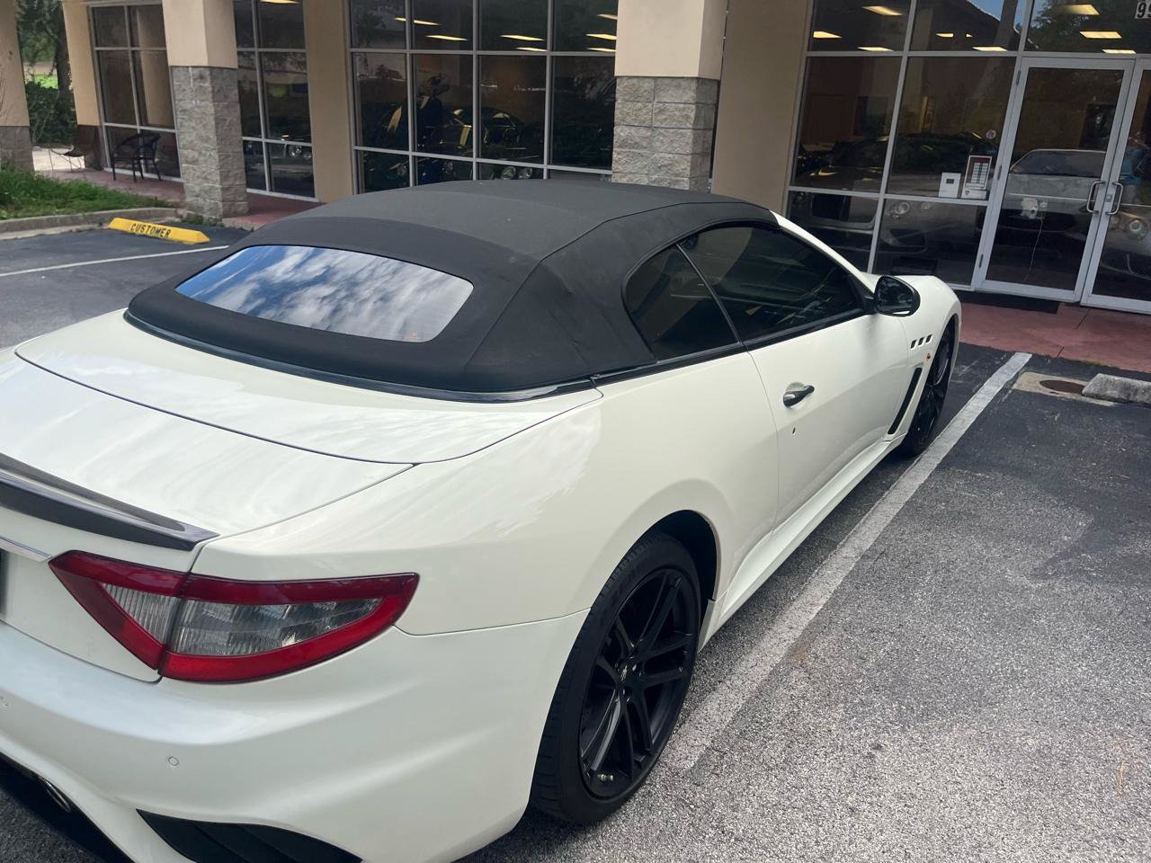 Used 2018 Maserati GranTurismo MC RWD image 23