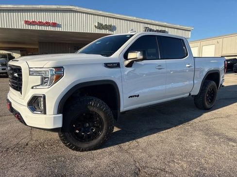 Used 2021 GMC Sierra 1500 AT4 w/ Technology Package image 11