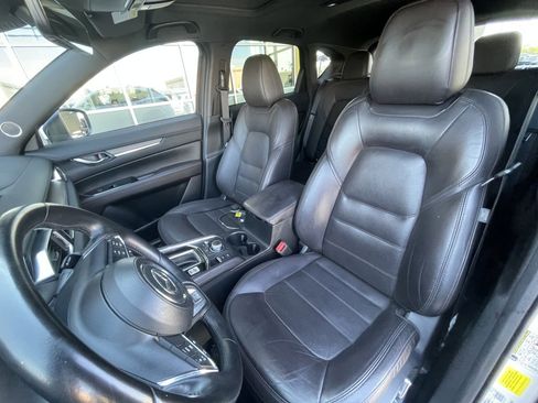 Used 2022 MAZDA CX-5 Signature image 17