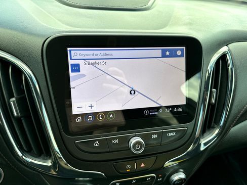 Used 2023 Chevrolet Equinox RS w/ RS Leather Package image 36