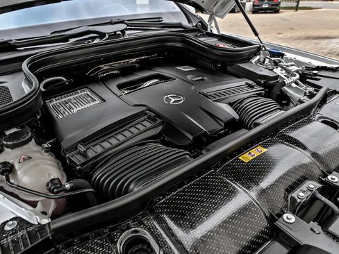 Used 2026 Mercedes-Benz Maybach GLS 600 4MATIC image 21