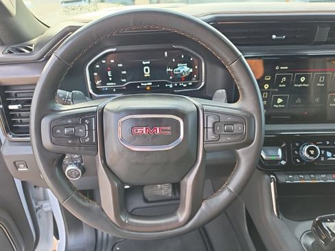 Used 2025 GMC Sierra 1500 AT4 w/ AT4 Premium Package AWD/4WD image 24